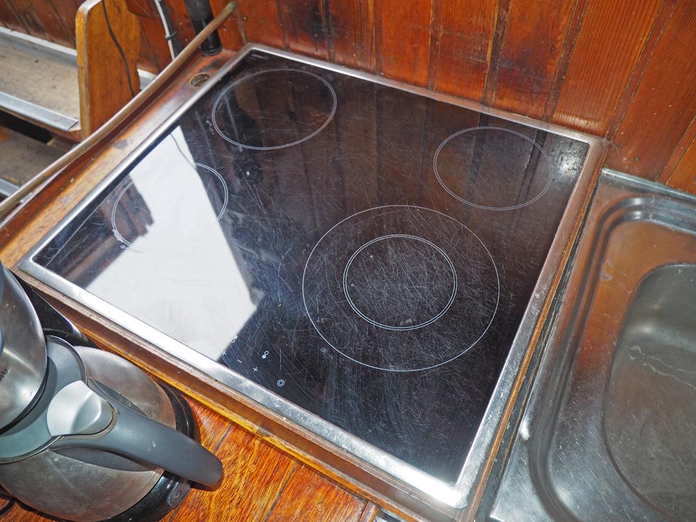 Salon, H&eacute;bergements